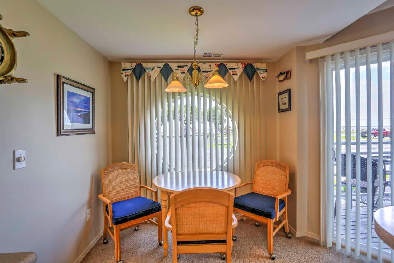 Charming Port Clinton Condo With Community Amenities 외부 사진