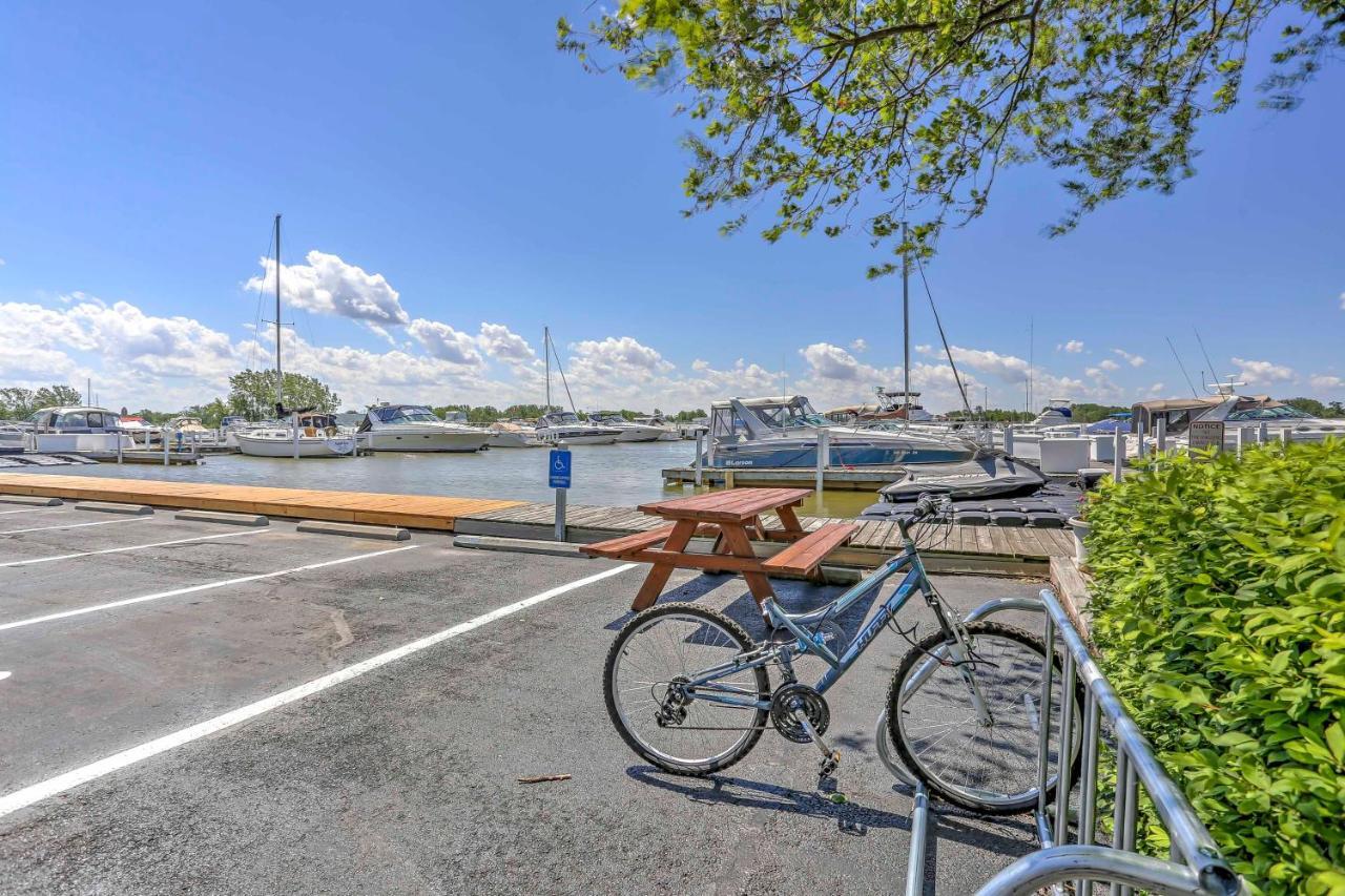 Charming Port Clinton Condo With Community Amenities 외부 사진